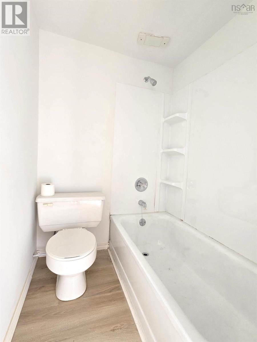 173 Boston Road - 17