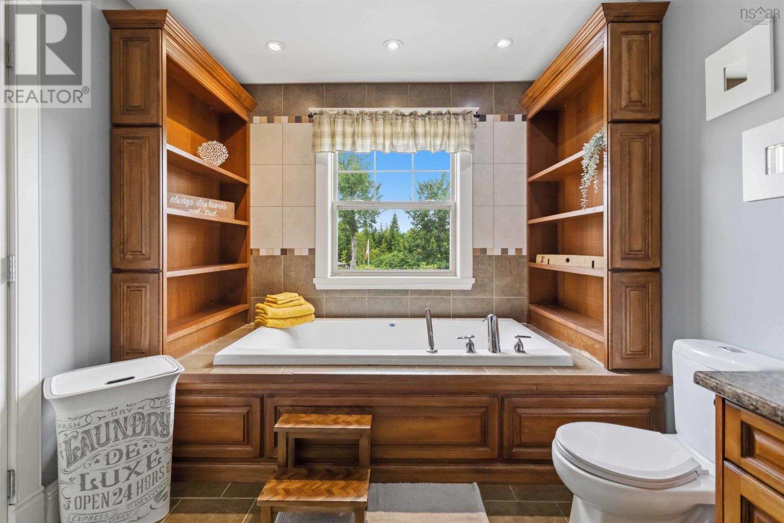 100 Morgan Drive - Image 19
