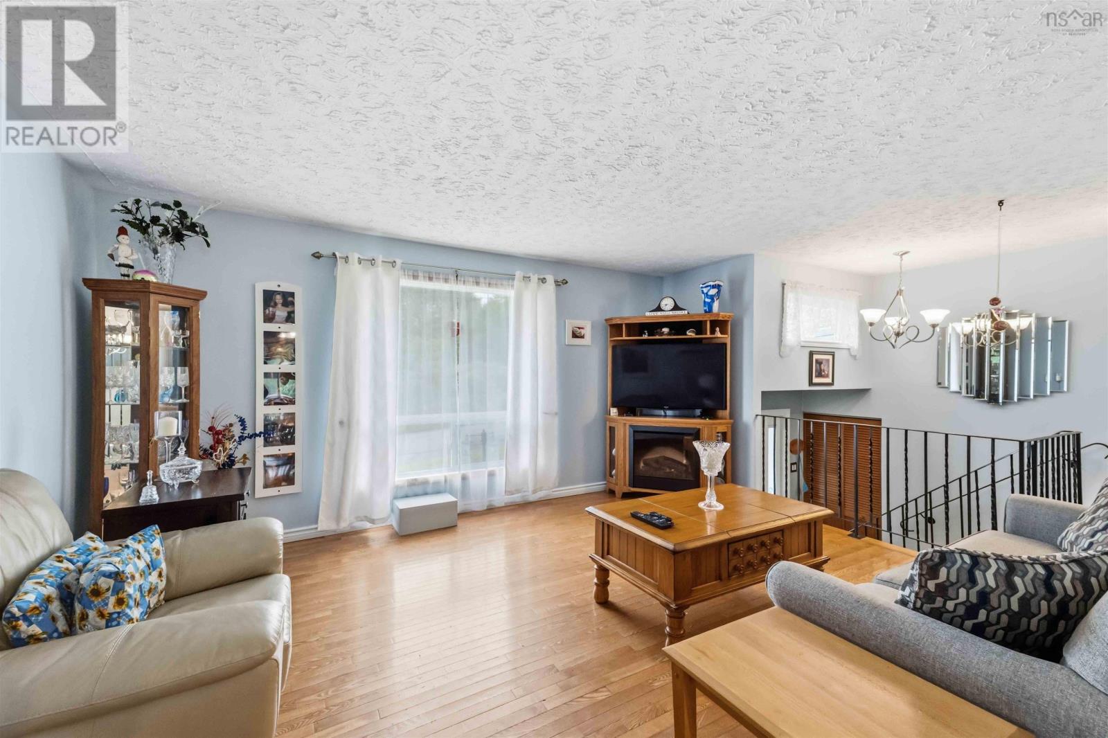 82 Campbell Road - 10