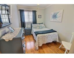 212 Main Street thumbnail 10