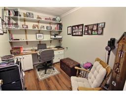 212 Main Street thumbnail 16