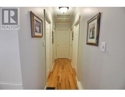 212 Main Street thumbnail 9