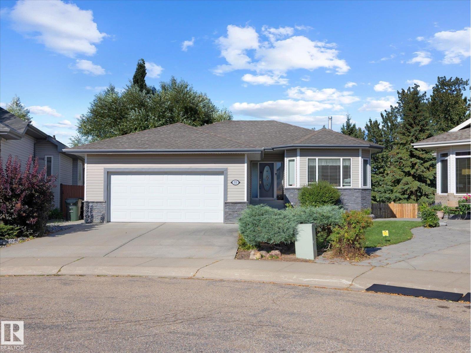 51 CHARLTON PT, Charlton Heights, Sherwood Park photo 1