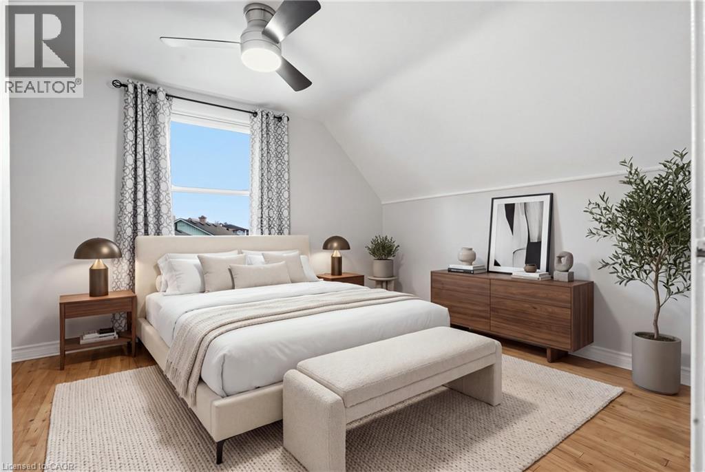 160 LORNE Crescent - Image 30