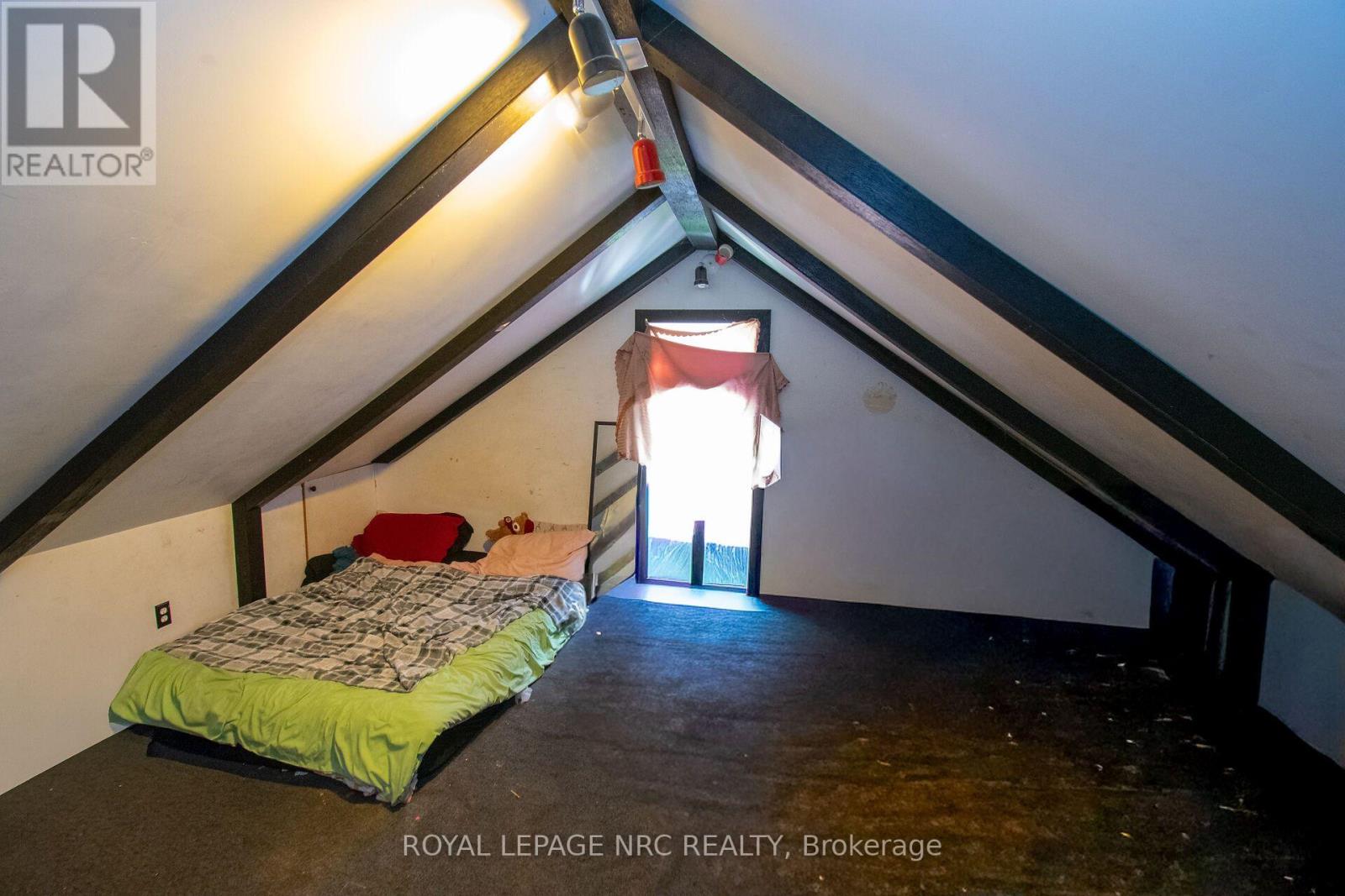 13 MILDRED AVENUE - 23