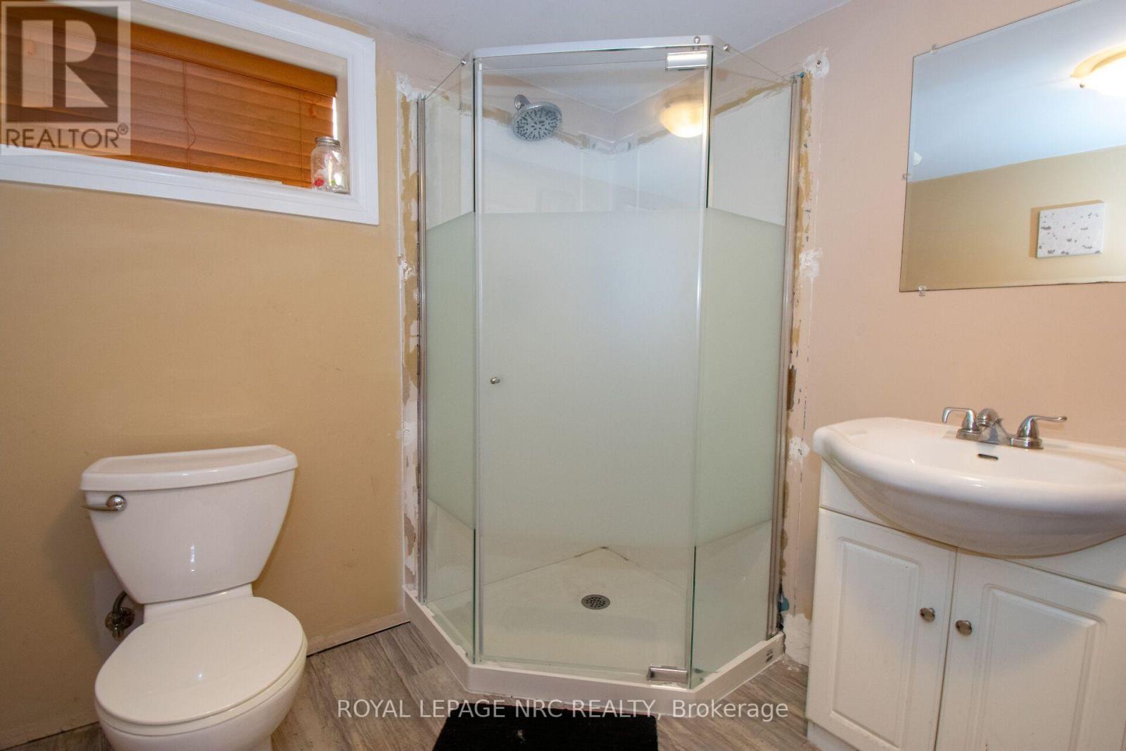 13 MILDRED AVENUE - Image 27