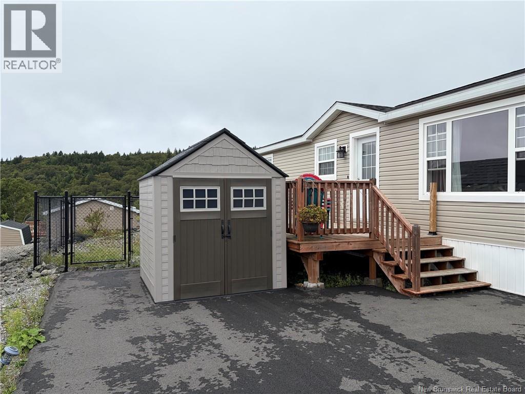 89 Glenview Drive - Image 28