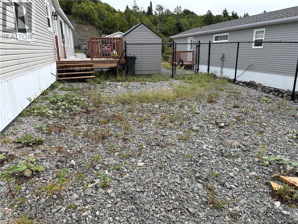 89 Glenview Drive - Image 29