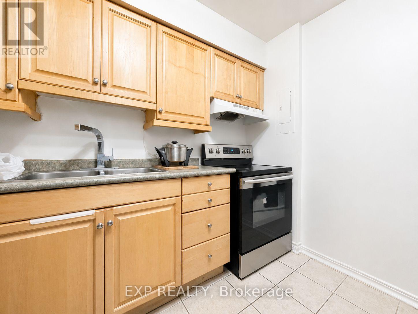 #507 100 DUNDALK DRIVE - 21