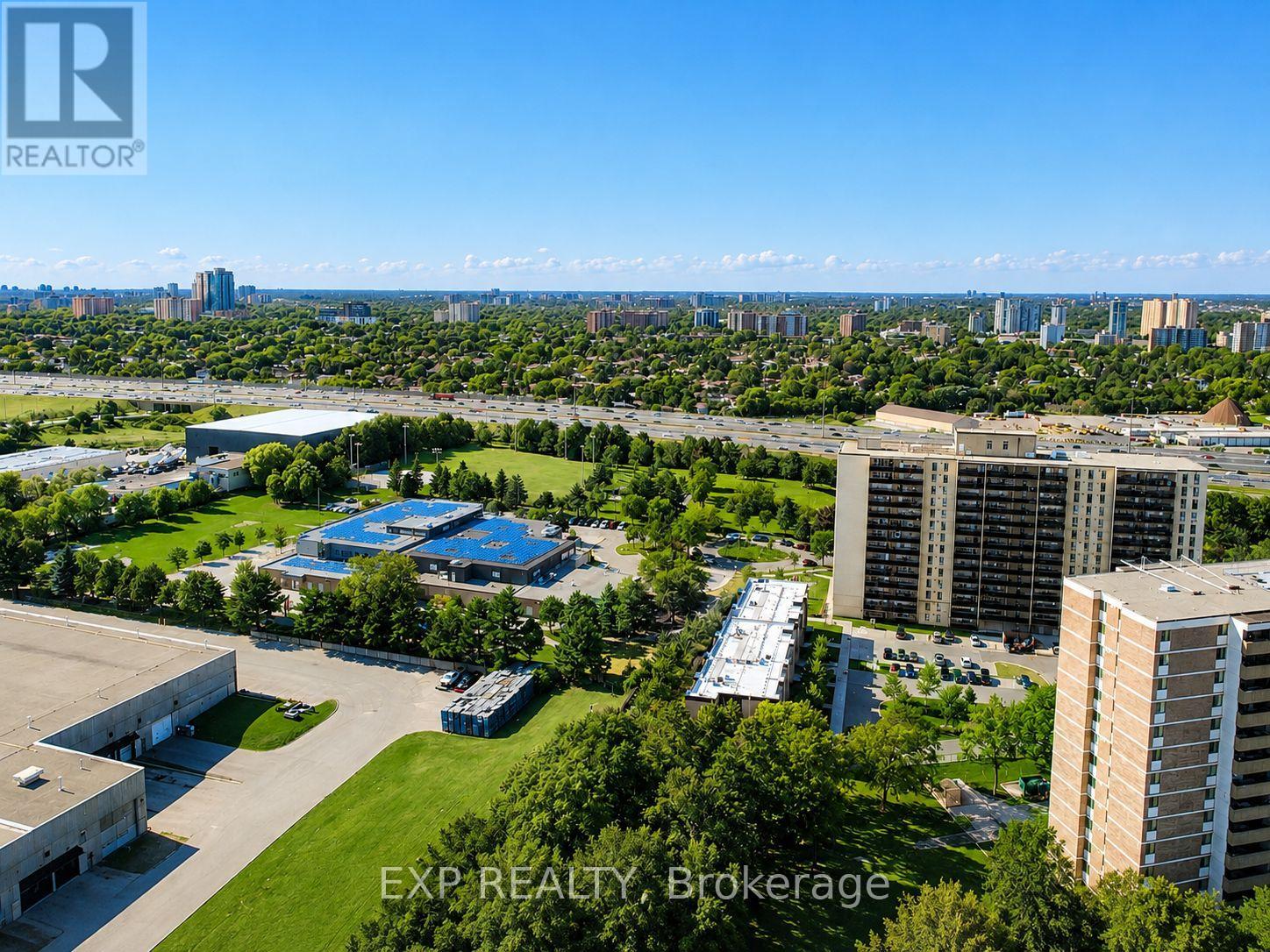 #507 100 DUNDALK DRIVE - 3
