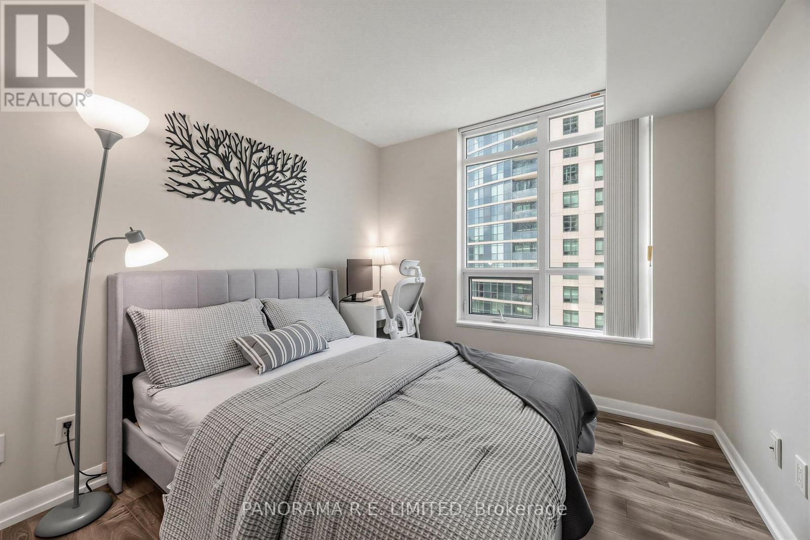 #807 215 SHERWAY GARDENS ROAD - Image 11