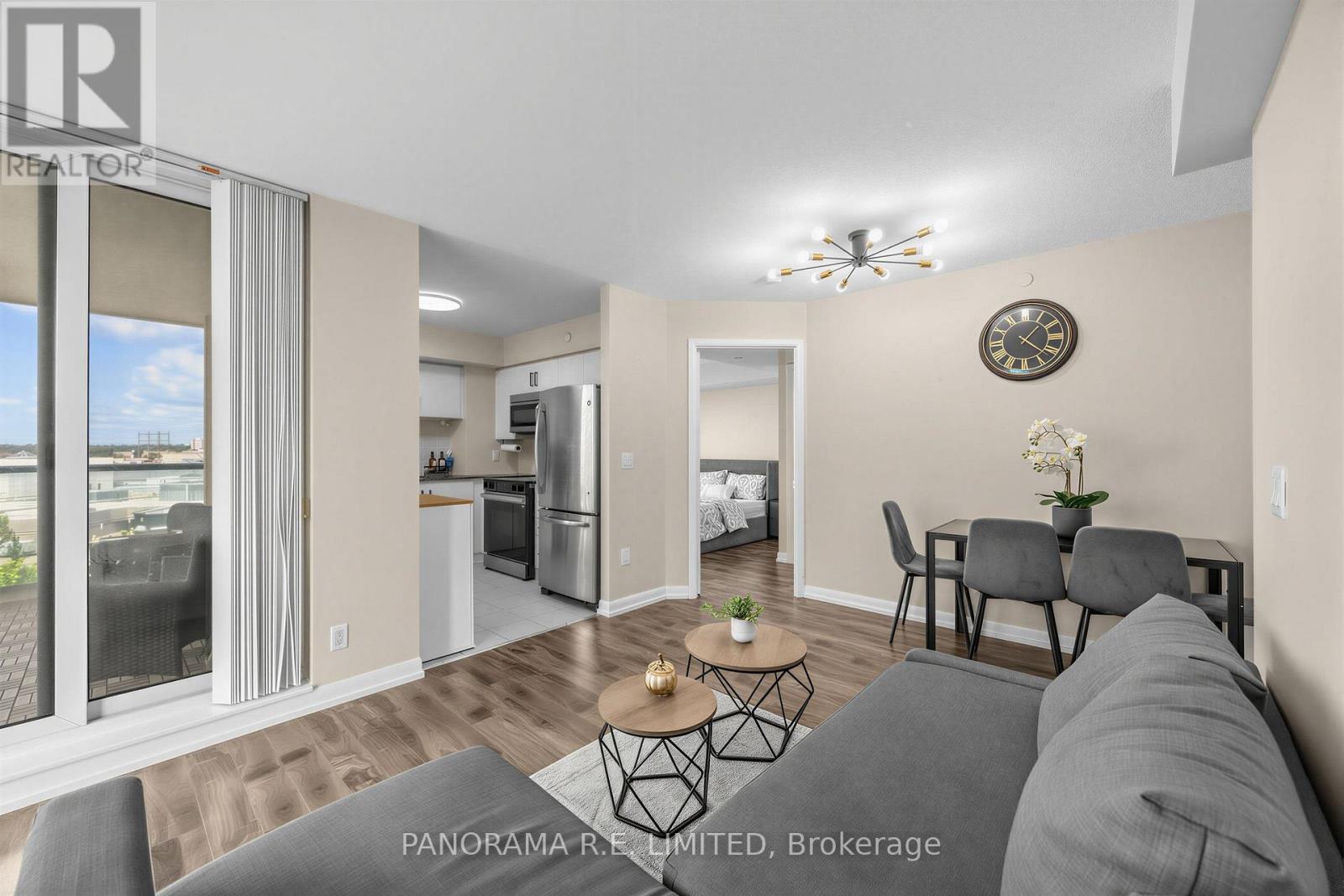 #807 215 SHERWAY GARDENS ROAD - Image 4
