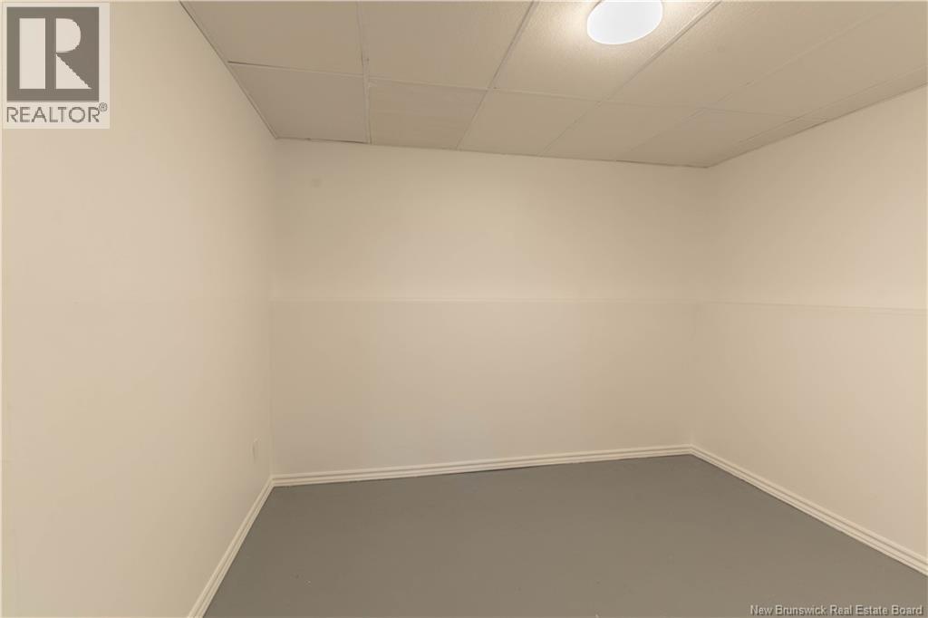 67 Moorefield Road - Image 29