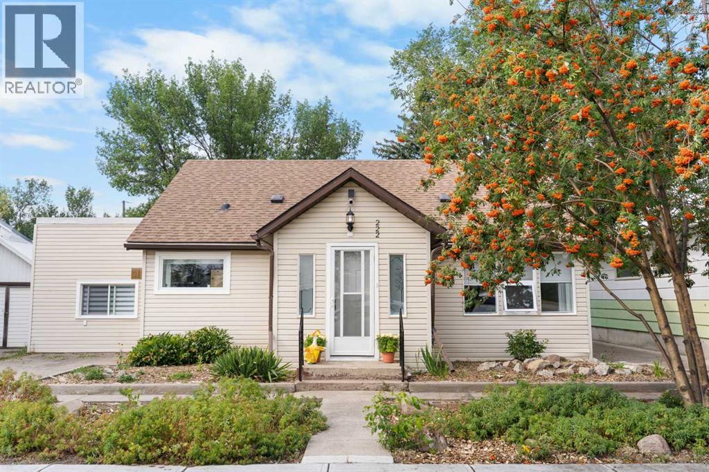222 45 Avenue W, Claresholm, Alberta, T0L0T0