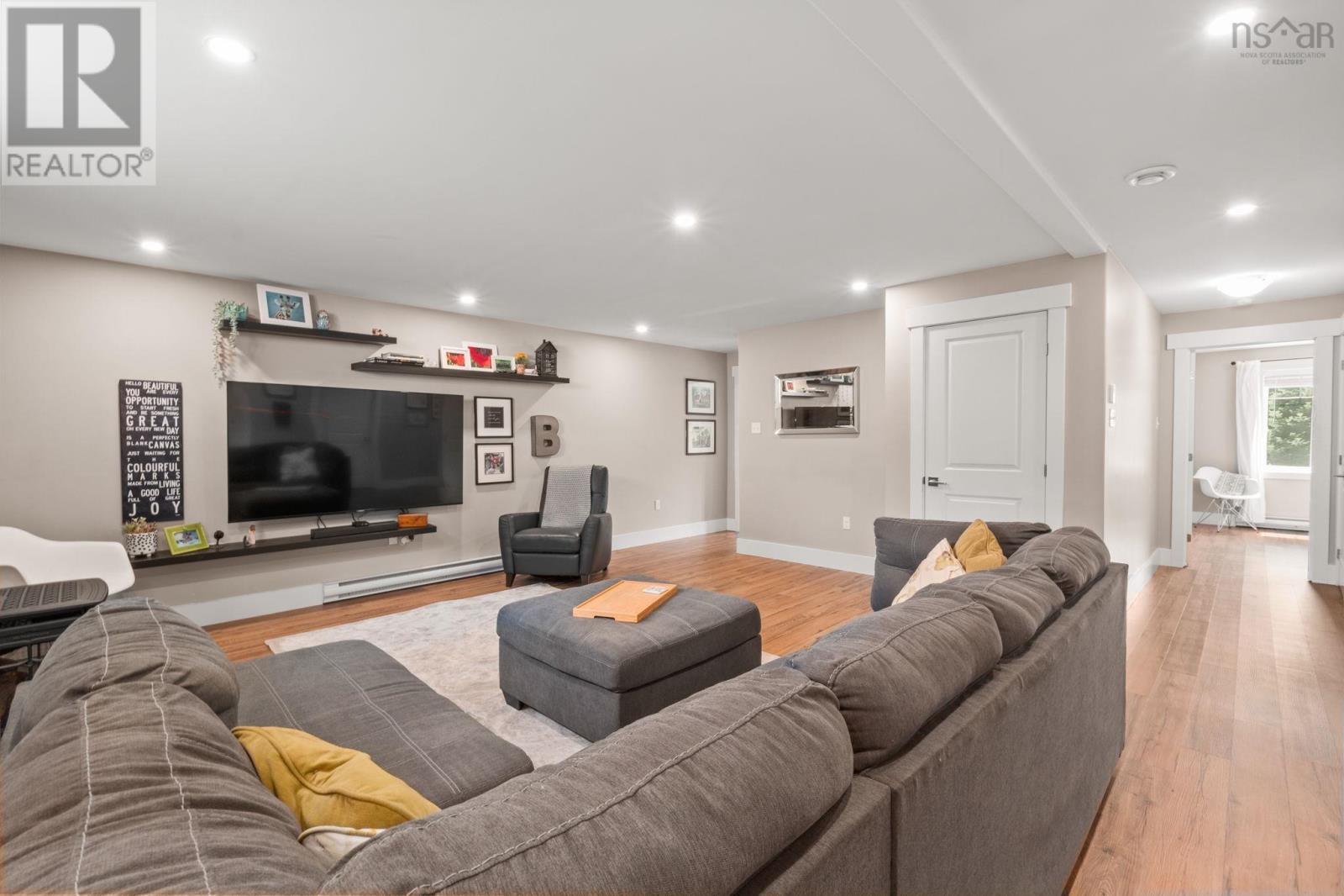 1241 Ketch Harbour Road - Image 31