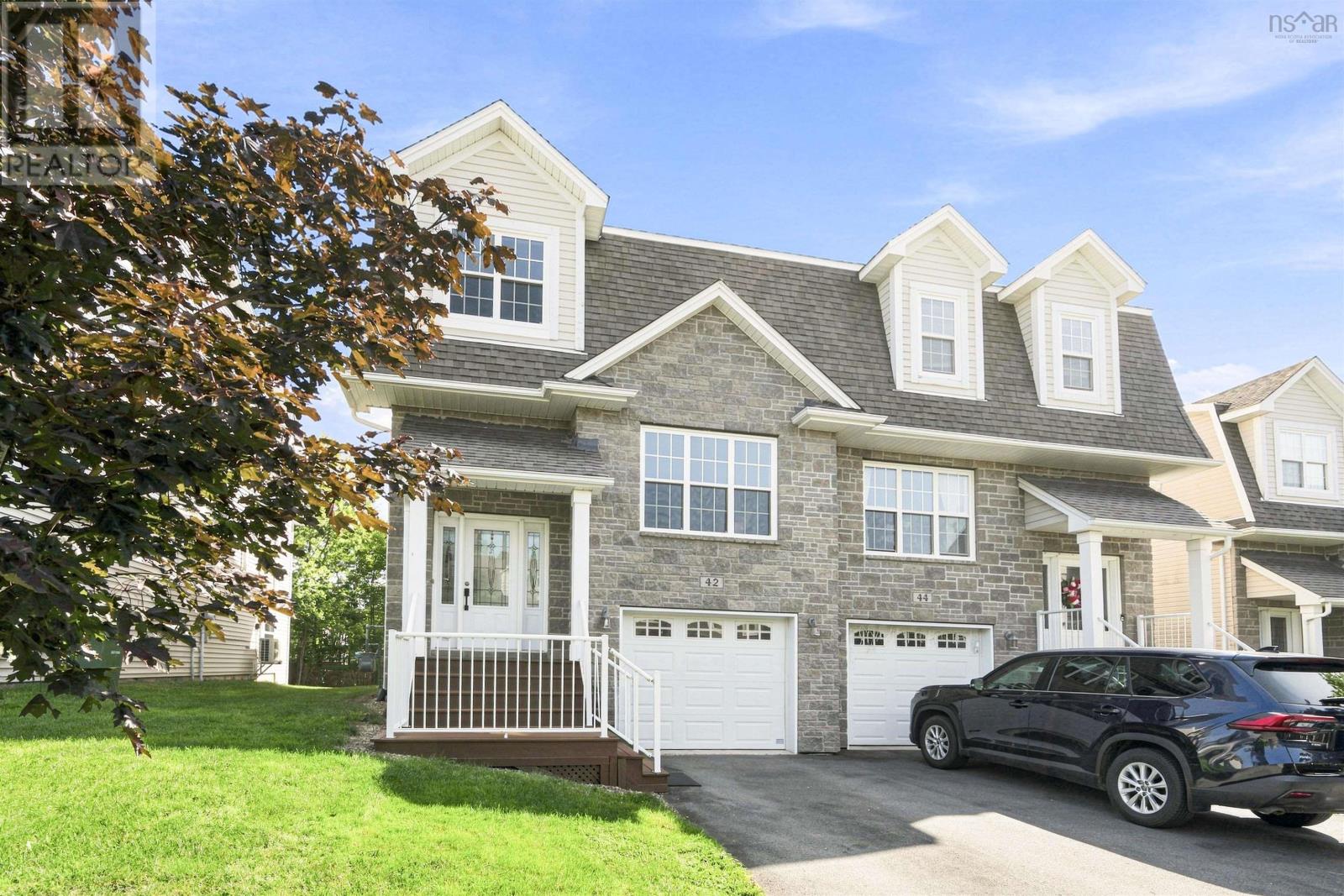 42 Lasalle Court - 2