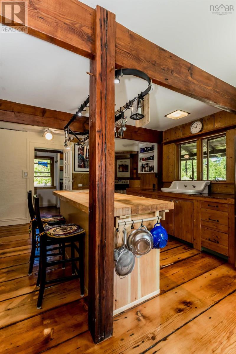 2729 Victory Road - 9