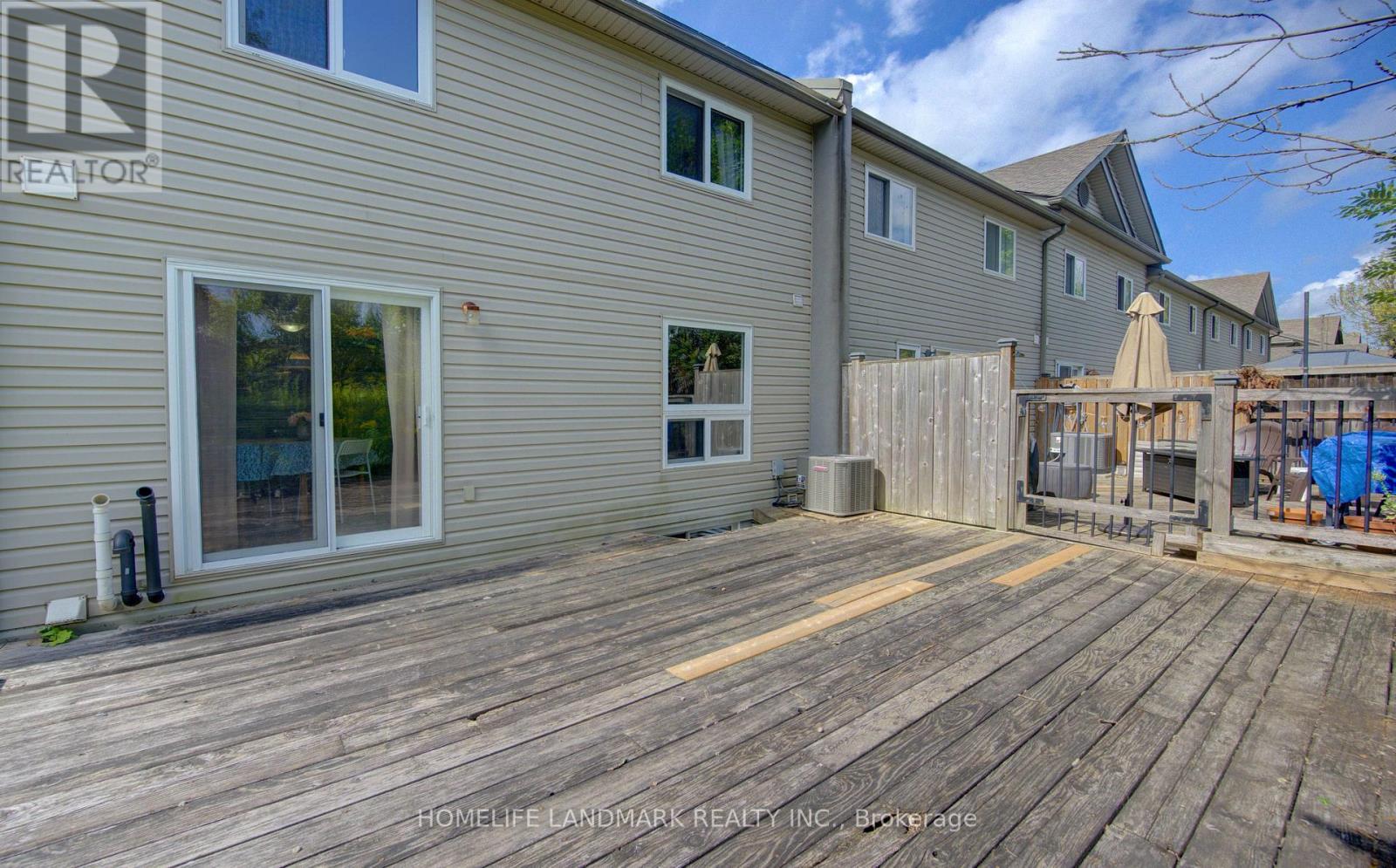 650 WILD GINGER AVENUE - Image 24