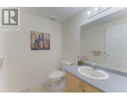650 Wild Ginger Avenue, Waterloo, ON N2V2T1 Photo 9