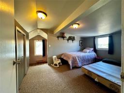 35 Hudson Street, Flin Flon, MB R8A1C3 Photo 20