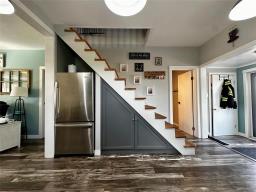 35 Hudson Street, Flin Flon, MB R8A1C3 Photo 10