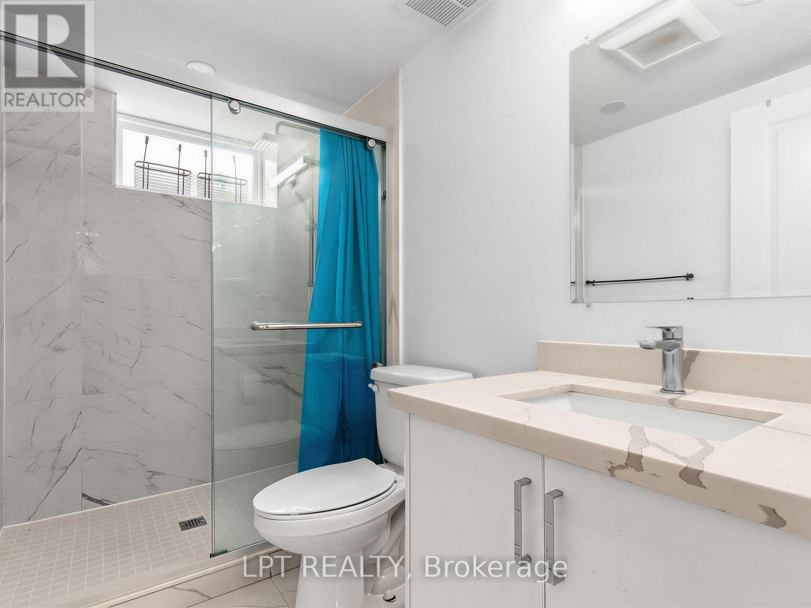 27 KINGSVIEW BOULEVARD - 17