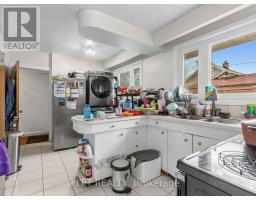 Kitchen - 27 Kingsview Boulevard, Toronto, ON M9R1T5 Photo 8
