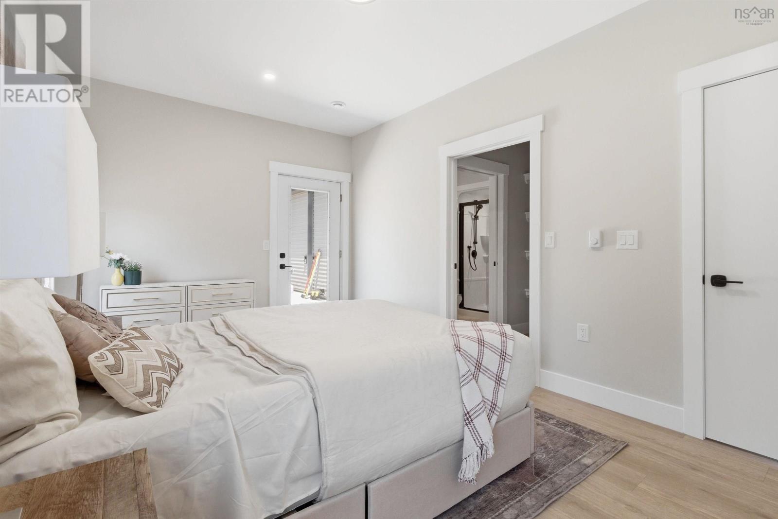 #3 79 Radmer Drive - Image 25