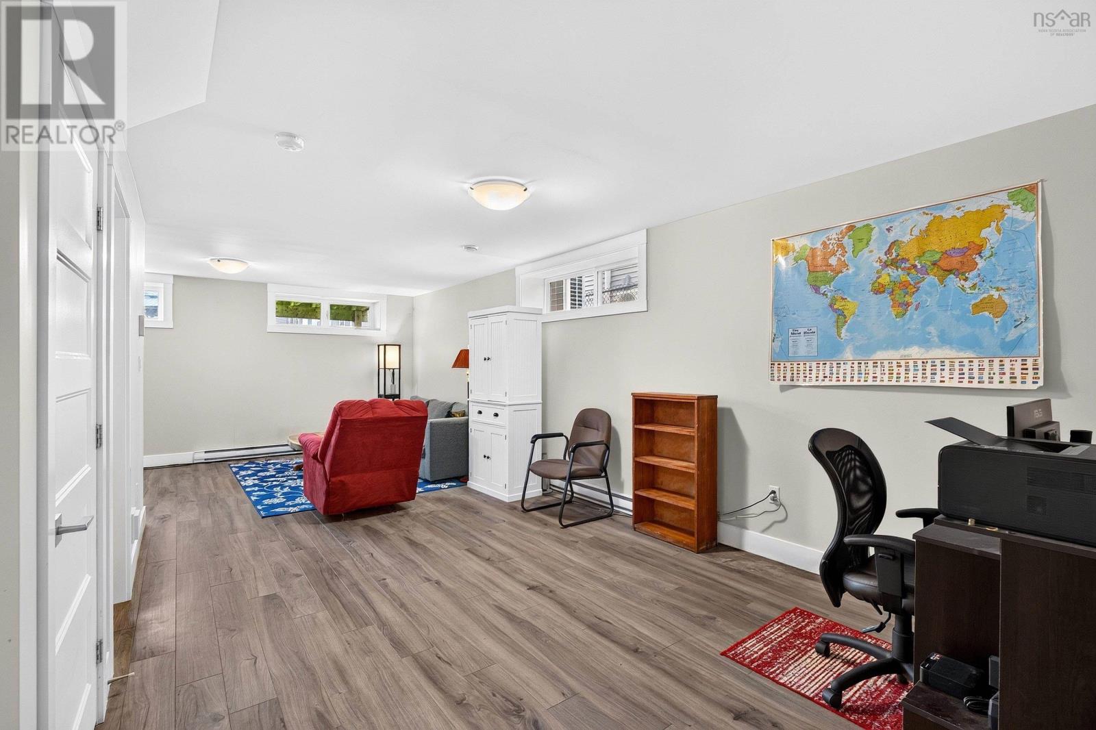 185 Titanium Crescent - Image 22