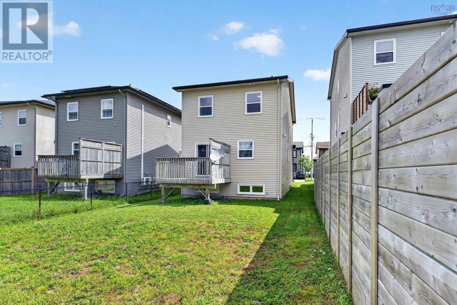 185 Titanium Crescent - Image 34