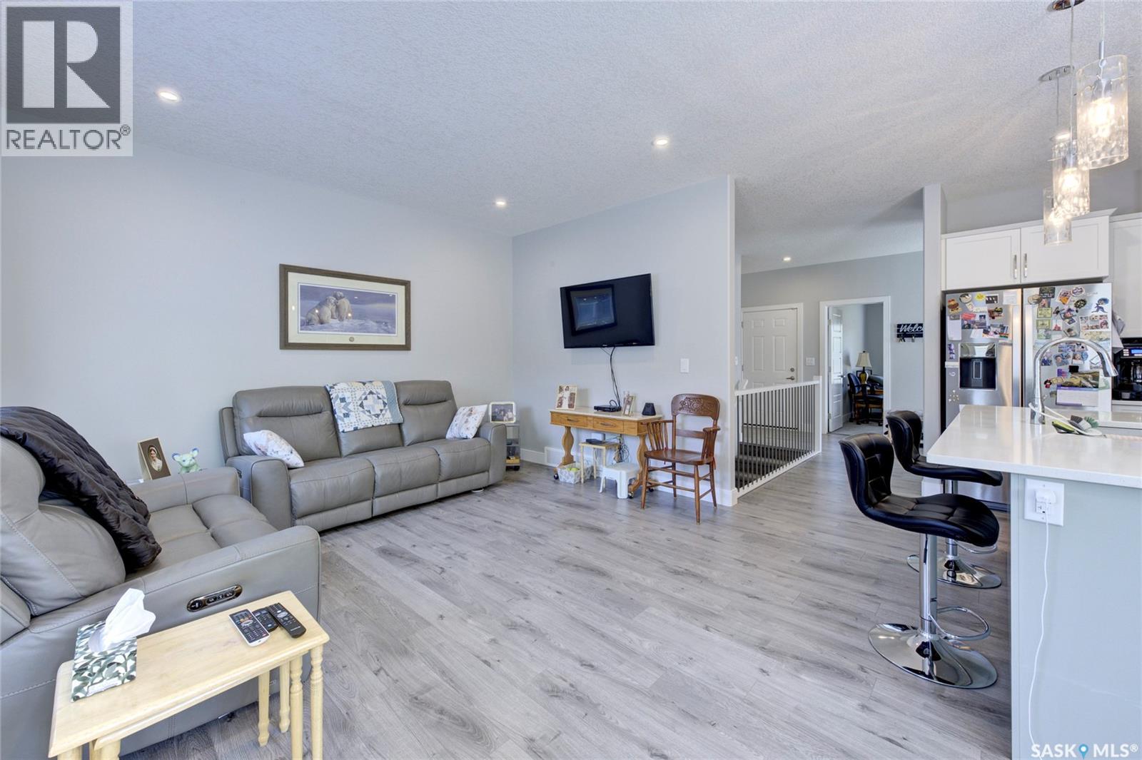 ##1 3206 11Th STREET W - 12