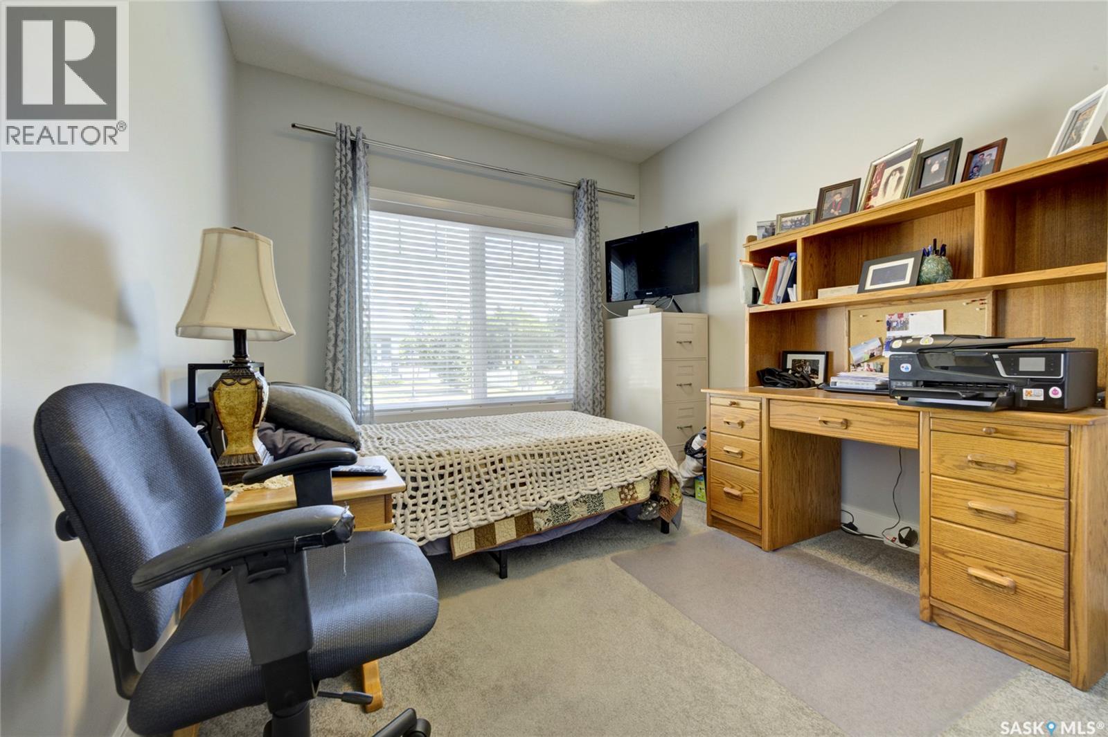 ##1 3206 11Th STREET W - 21