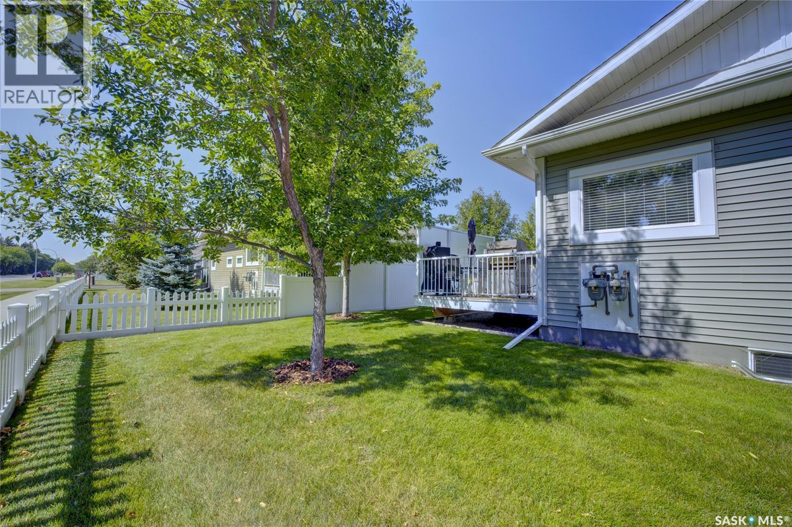 ##1 3206 11Th STREET W - 42