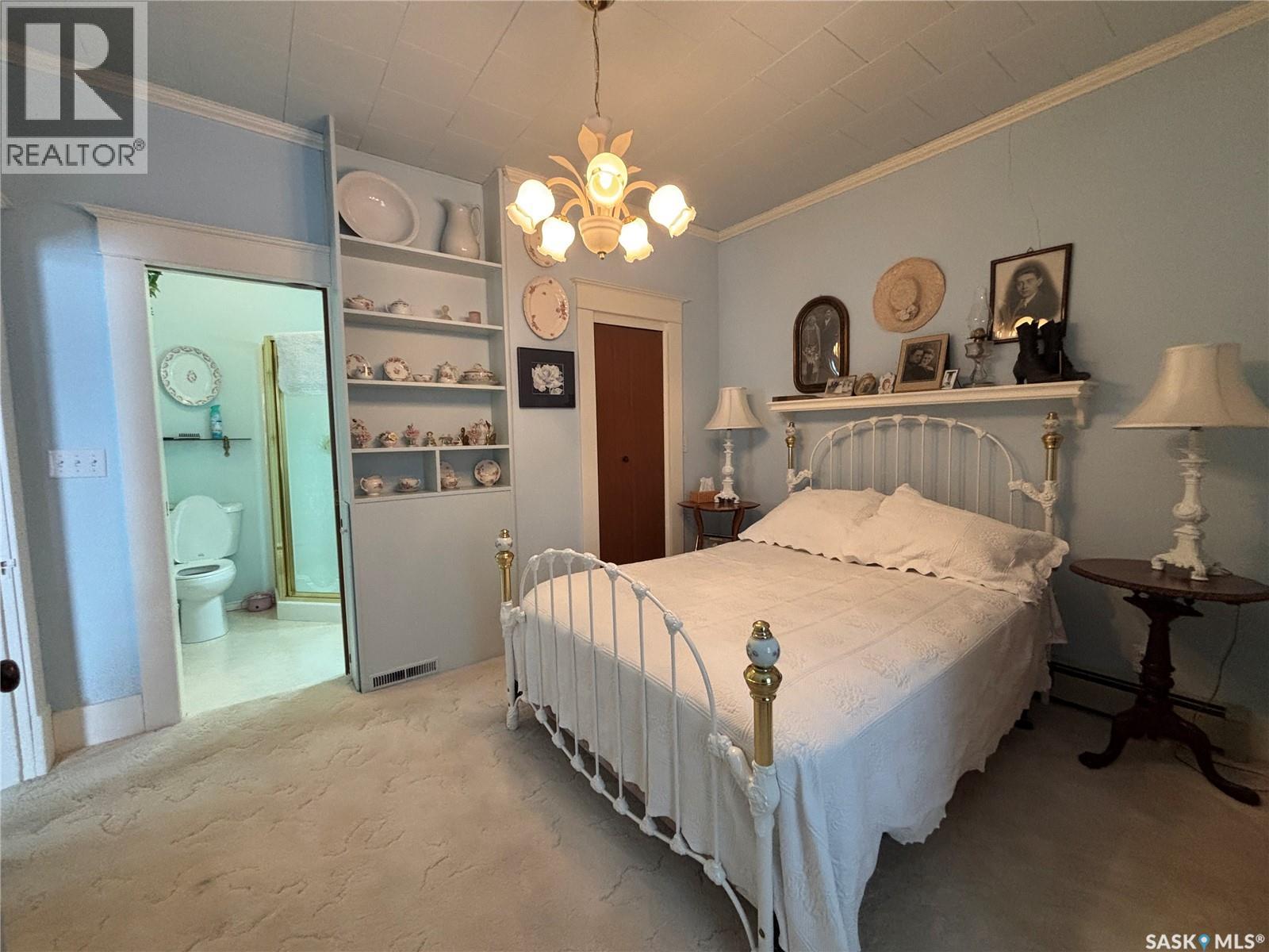 211 Aspen STREET - Image 40