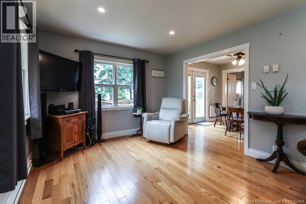 5 McGraw Road - Image 16
