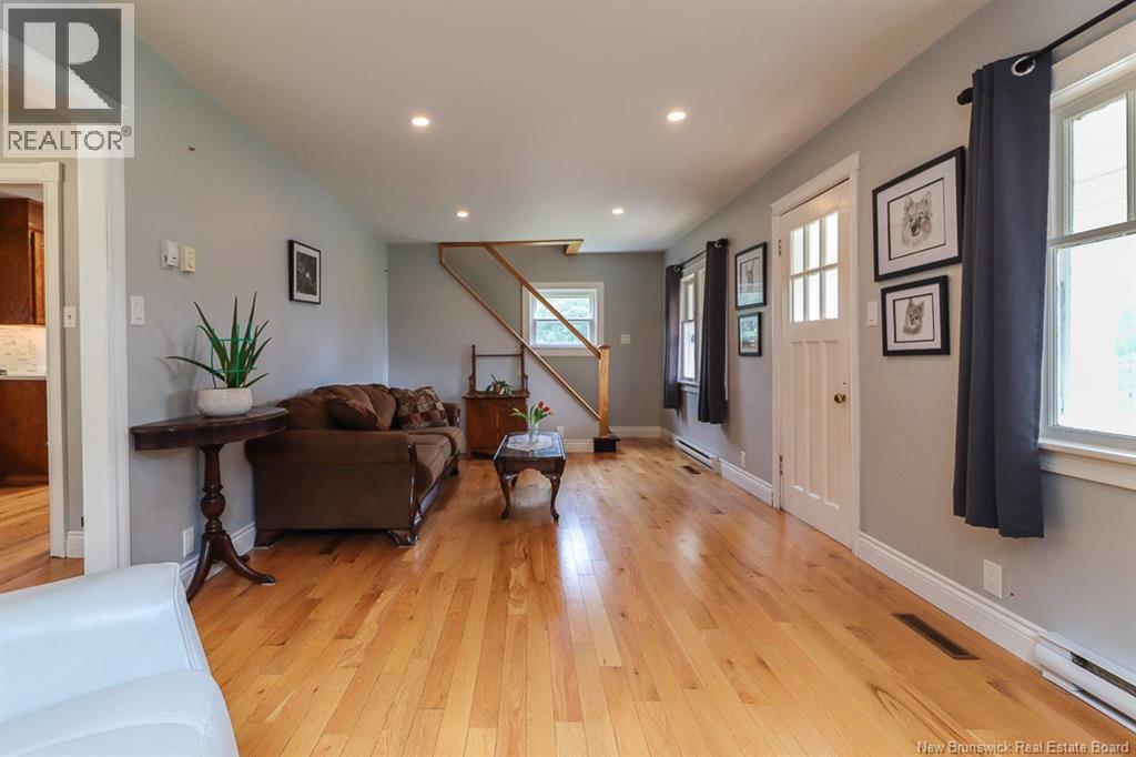 5 McGraw Road - 17