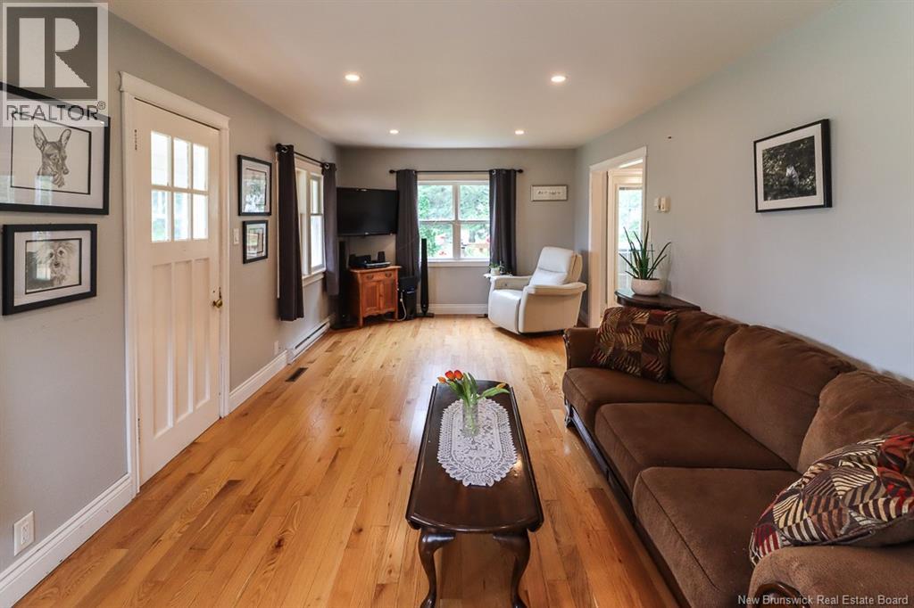 5 McGraw Road - 18