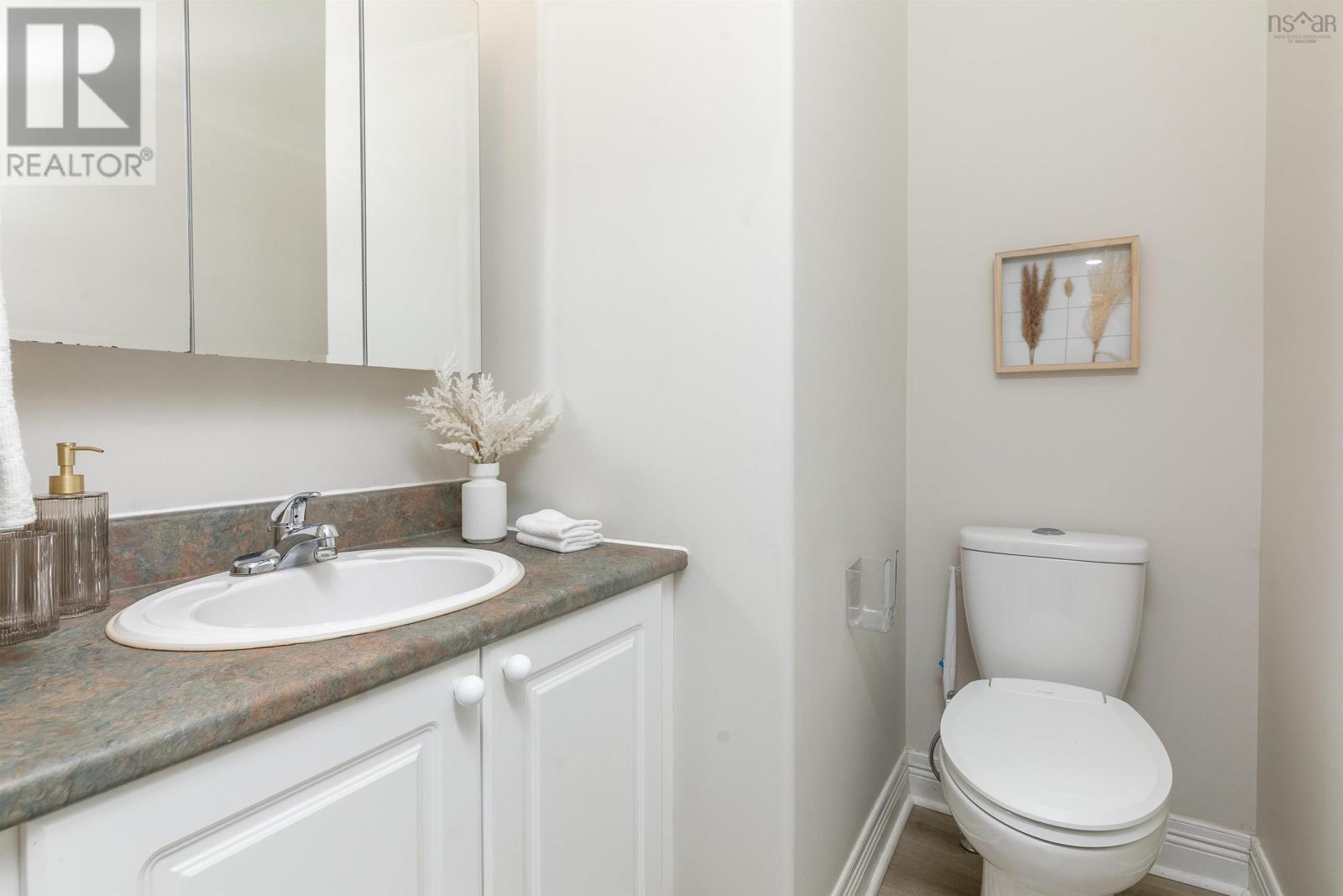 65 Stone Gate Drive - Image 22