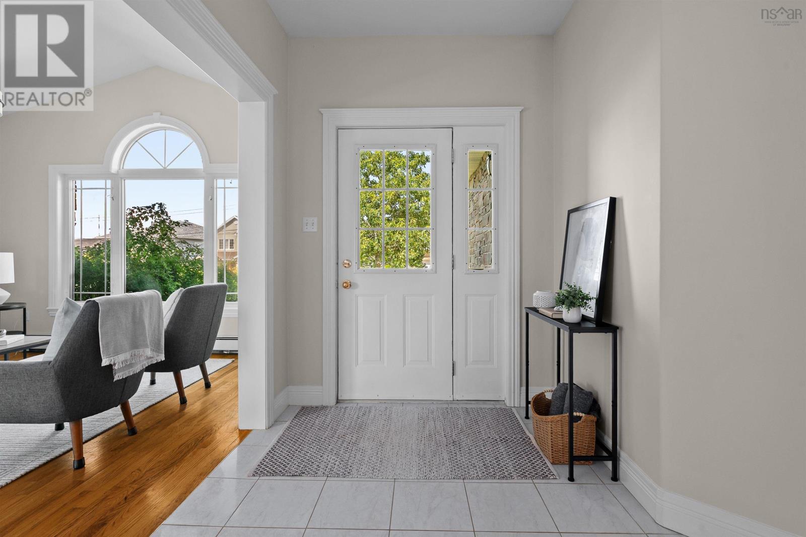 65 Stone Gate Drive - Image 3