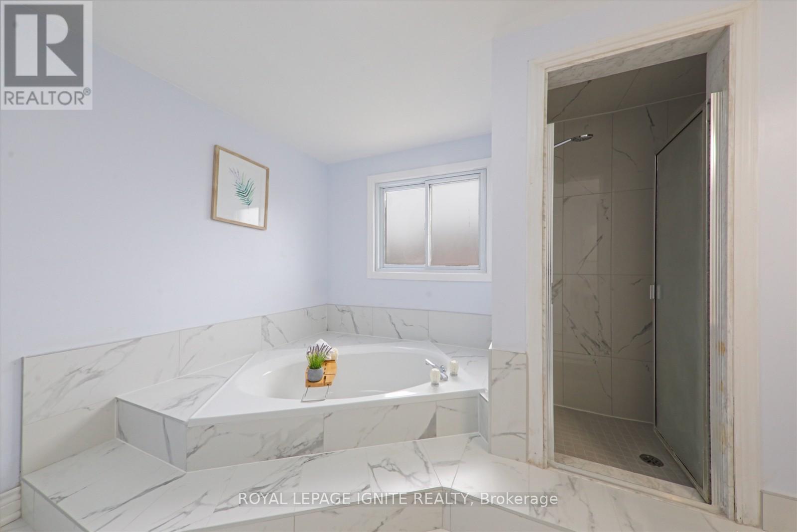 205 HUPFIELD TRAIL - Image 24