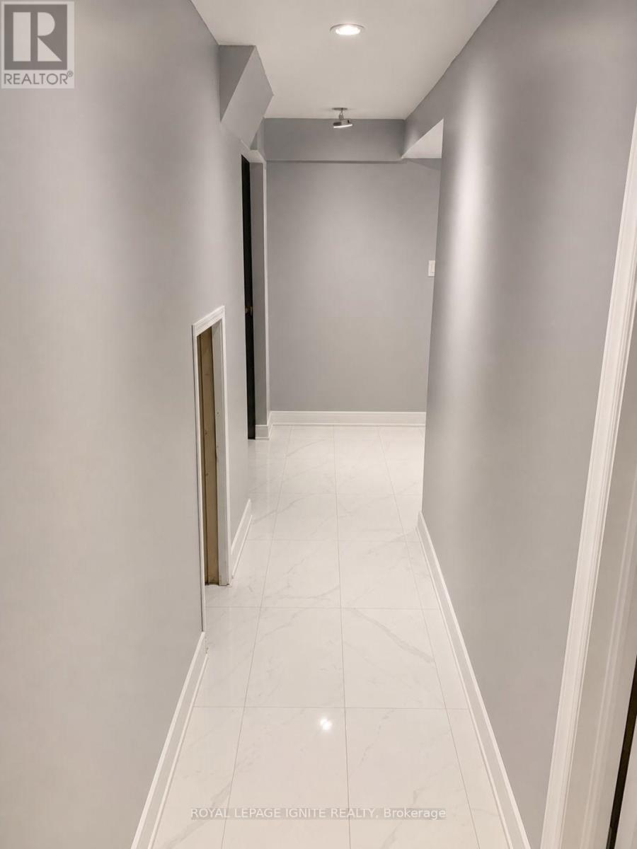 205 HUPFIELD TRAIL - Image 36
