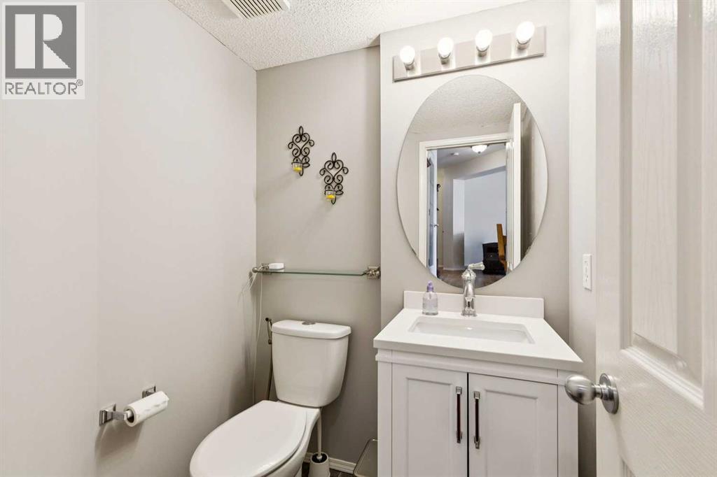 3766 Springbank Drive SW - 17