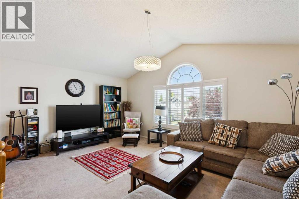 3766 Springbank Drive SW - 19