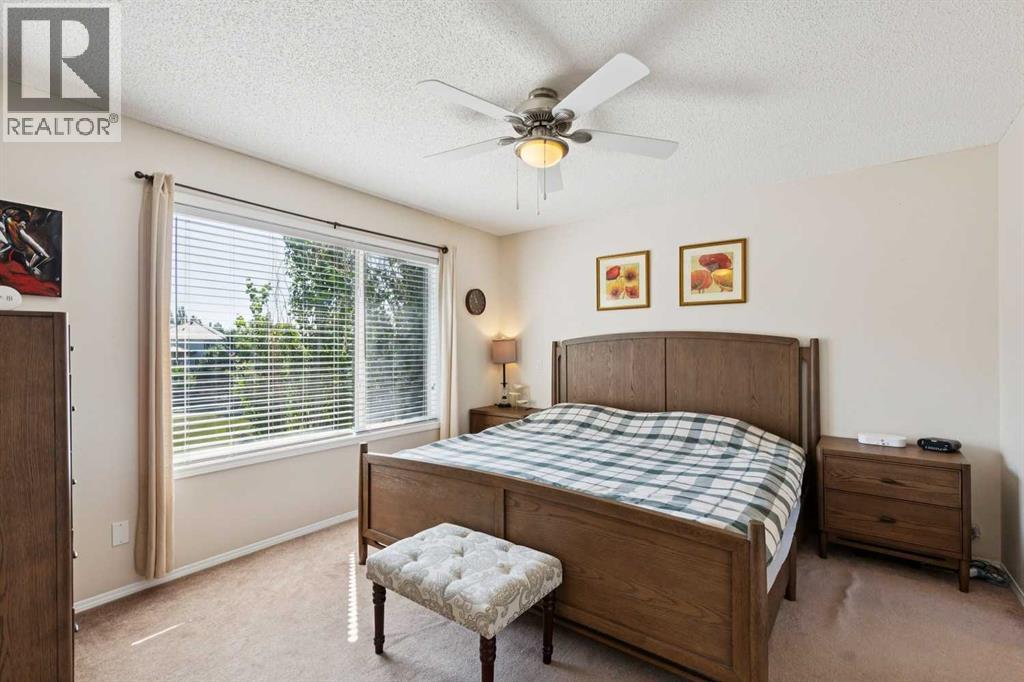 3766 Springbank Drive SW - 23