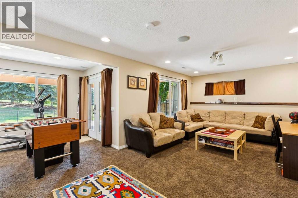 3766 Springbank Drive SW - 31