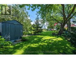 Bathroom - 124 John Street, Gananoque, ON K7G1A5 Photo 9