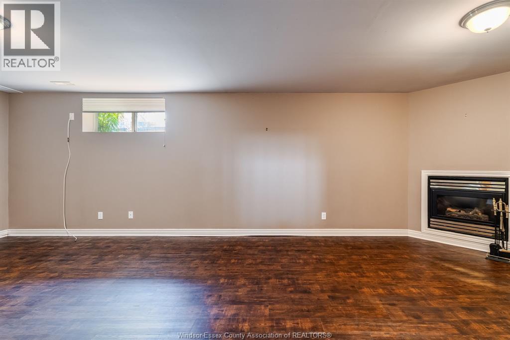 16 Erie Glen CRESCENT - Image 23