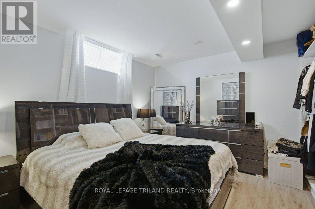 270 SOUTH LEAKSDALE CIRCLE - Image 36