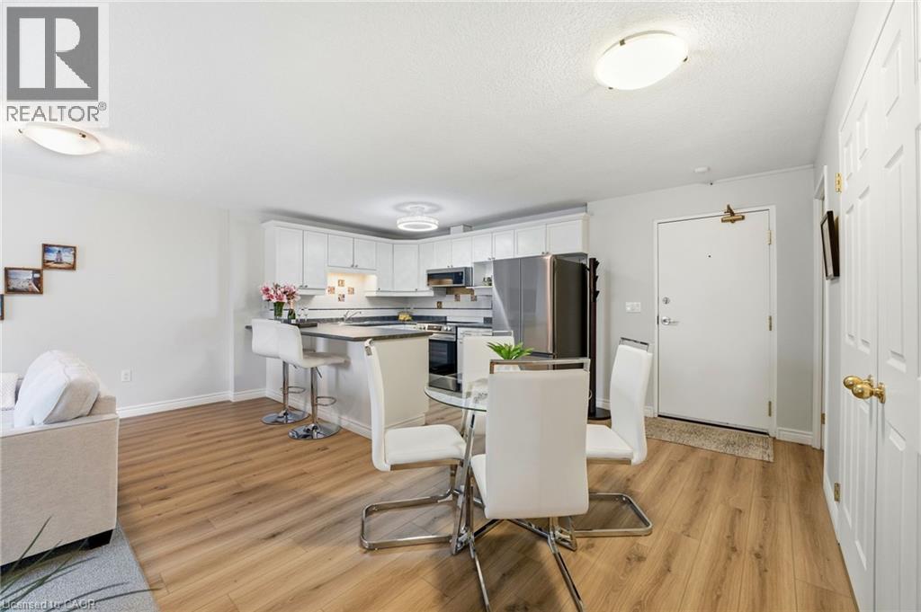 #408 12 ST. ANDREW Street - 12
