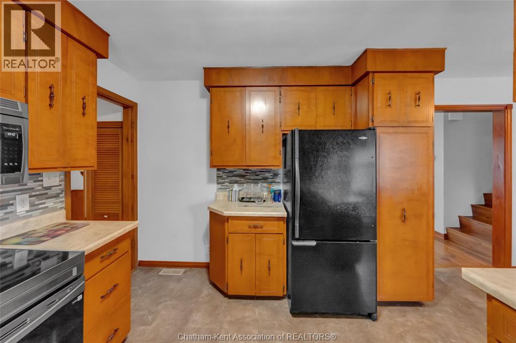 25 Sylvester DRIVE - 13